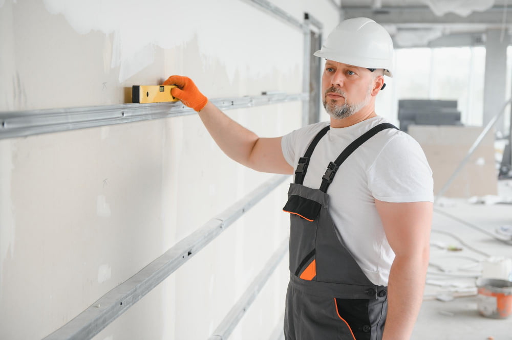 How to Drywall a Garage: Simplified Guide for Effective Results